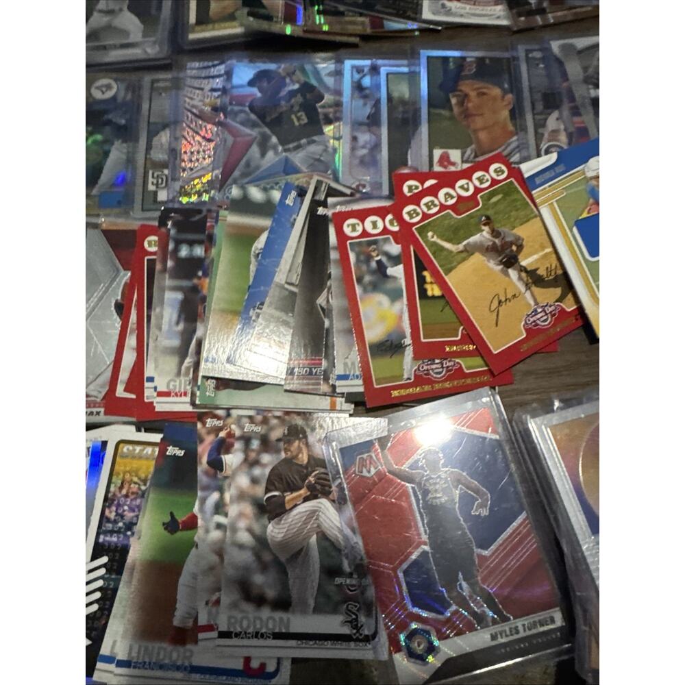 Huge MLB Baseball Card Lot Autographs Parallels Braves Reds Astros NBA - Picture 3 of 9
